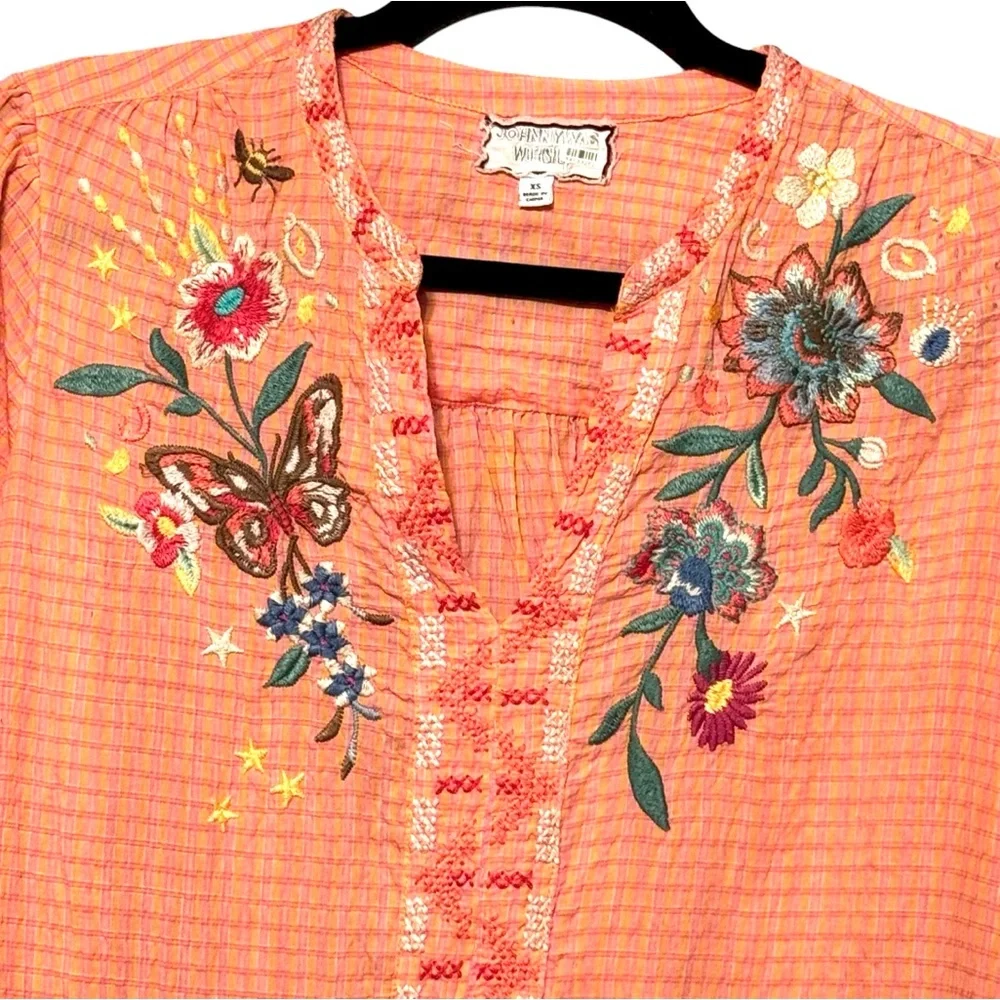 JOHNNY WAS Olinda Puff Sleeve Effortless Embroidered Lightweight Floral Blouse - Picture 4 of 13